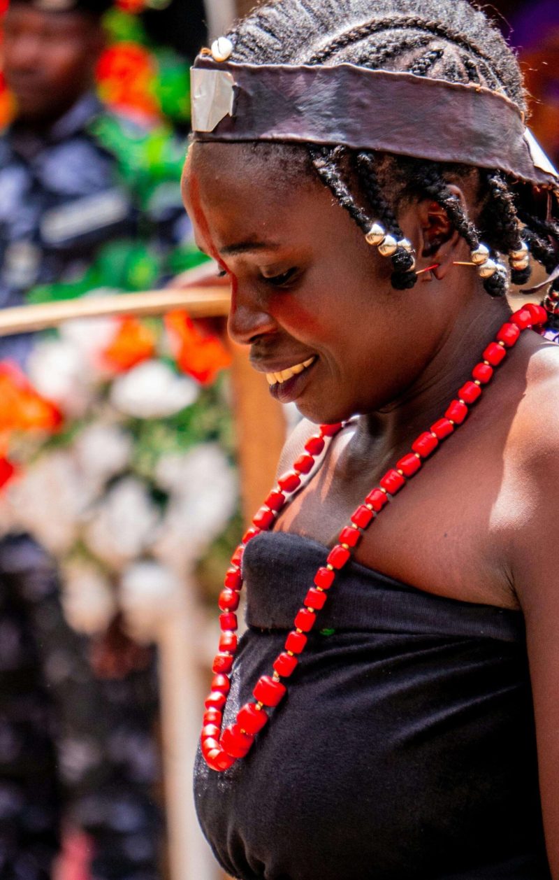 actividad con mujeres bijago en guinea bissau